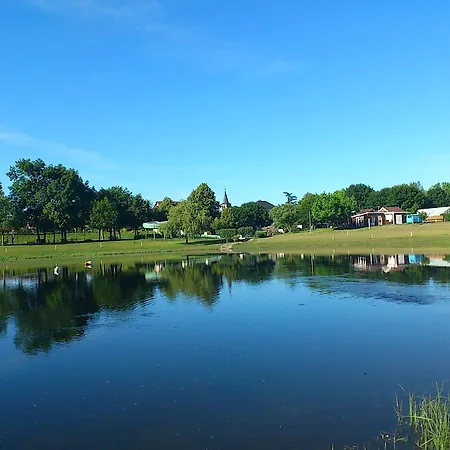 بيت ضيافة Domaine Des Escouanes 3*